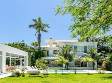 9cccf3681c12642d26de5d8e38ff773e43e9cfc8 · Casa com 7 dormitórios à venda, 970 m² por R$ 13.000.000,00 - Praia Brava - Florianópolis/SC