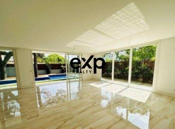 Casa · 787m² · 4 Quartos · 8 Vagas · Casa de Alto Padrão no Condomínio Porto Fino - 786 m², 4 Suítes, 8 Vagas - Brooklin, São Paulo