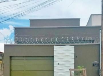 202506041046089039.jpg · Casa para Venda em Goiânia, Setor Garavelo, 3 dormitórios, 1 suíte, 3 banheiros, 2 vagas
