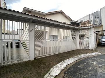 Casa de 2 quartos, Taboão da Serra · Sobrado com 2 dormitórios, sendo uma suíte, 2 vagas de garagem.