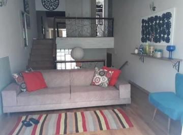 Casa de 3 quartos, Cubatão · Casa com 3 Quartos e 2 banheiro à Venda, 137m²-Vila Nova Cubatão São Paulo