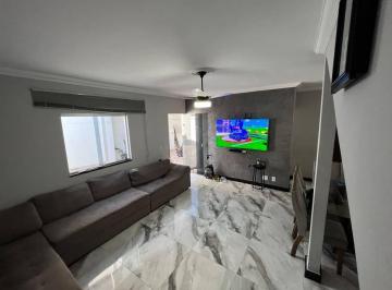 Casa de 3 quartos, Piracicaba · Casa com 3 Quartos e 2 banheiro à Venda, 136m²-Jardim Monumento Piracicaba SP