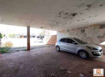 Garagem/estacionamento · Casa (térrea na rua) 3 dormitórios/suite, cozinha planejada