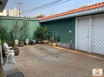 Quintal/corredores · Casa (térrea na rua) 3 dormitórios/suite, cozinha planejada