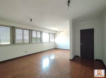 Sala · Apartamento (tipo - padrao) 3 dormitórios, cozinha planejada, elevador, em condomínio fechado