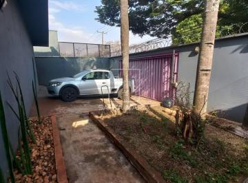 Garagem/estacionamento · Casa (térrea na rua) 3 dormitórios/suite, cozinha planejada