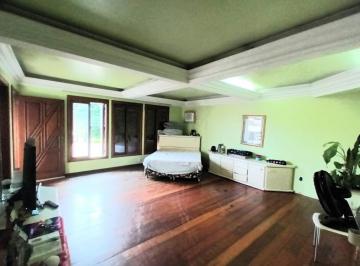 Casa · 368m² · 4 Quartos · 3 Vagas · Sobrado em Nossa Senhora das Graças