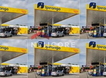 Comercial · 3000m² · 1 Quarto · 5 Vagas · Loja em  Rodovia Pr-317 - Parque Industrial 200 - Maringá/PR