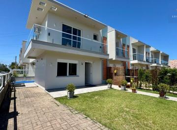 Casa · 109m² · 3 Quartos · 1 Vaga · Sobrado 3 dormitórios próximo ao mar em Xangri Lá