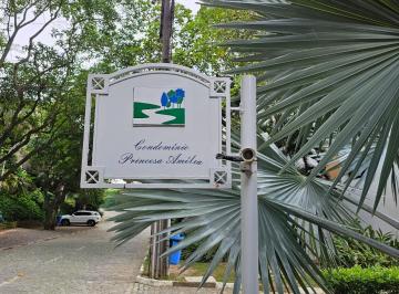 Apartamento de 3 quartos, Salvador · Apartamento a Venda em Acupe de Brotas com 3 Suítes