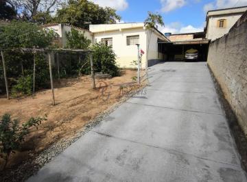 Casa · 348m² · 3 Quartos · 5 Vagas · Casa de lote inteiro à venda no bairro Vila Suzana em Mateus Leme