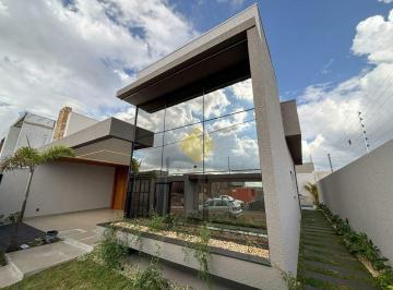 Casa · 192m² · 2 Quartos · 2 Vagas · Casa Terrea no Colinas Tropical