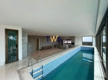 Casa · 732m² · 5 Quartos · 6 Vagas · Casa á venda em condomínio no Vale dos Cristais.