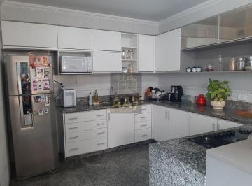 Casa · 156m² · 3 Quartos · 4 Vagas · EXCELENTE OPORTUNIDADE NO JARDIM ESTER !!!