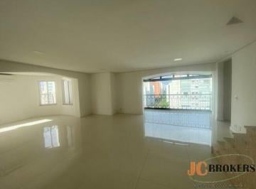 Apartamento · 240m² · 3 Quartos · 2 Vagas · Cobertura 240m², 3 dormitórios sendo 2 suítes, 2 vagas.