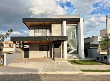 Casa · 256m² · 4 Quartos · 2 Vagas · Casa à venda de 256,78m² | 04 dormitórios, sendo suítes e 02 vagas de garagem | Condomínio Reserva R