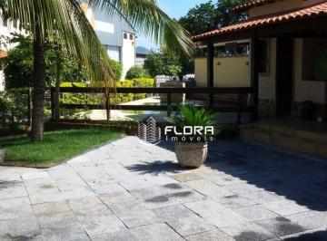 7a49d672621a0073a9ee211958f50f139c118b4d · Casa em estilo colonial, no Condomínio Mega Residense, com 196 m², à venda por R$ 650.000,00 , Centr