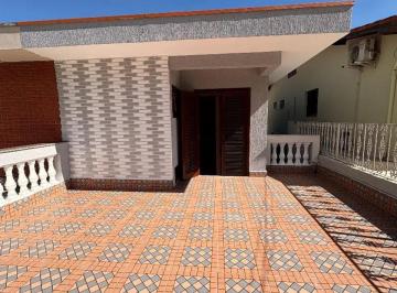Casa · 200m² · 3 Quartos · 2 Vagas · Sobrado reformado à venda, 450m do metrô Vila Sônia.