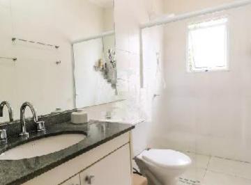 Casa · 255m² · 4 Quartos · 3 Vagas · Imperdível Sobrado à Venda em São Paulo-SP, Super Quadra Morumbi - 4 Quartos, 1 Suíte, 3 Banheiros, 