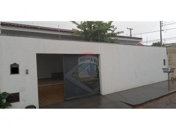 Casa · 230m² · 4 Quartos · 4 Vagas · Casa 4 quartos Morada do Ouro, Centro Político Adm