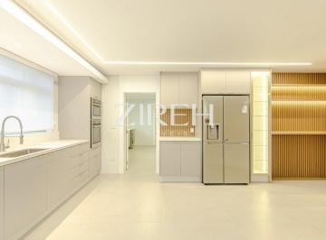 Apartamento · 442m² · 4 Quartos · APARTAMENTO À VENDA REFORMADO AO LADO DO CLUBE CURITIBANO