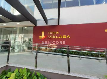 Apartamento · 106m² · 3 Quartos · 2 Vagas · Apartamento em  Rua Espanha - Centro - Cambé/PR