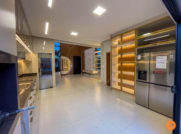 Casa , Caldas Novas · Casa para venda localizada em Caldas Novas, GO.