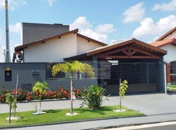 d37449d8441a01b84cd1a89a4d68a64178d97bbb · Casa alto padrão, 3 suítes, 202 m² por R$ 1.250.000 - Jardim Iporanga - Águas de São Pedro/SP