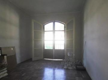 Casa · 380m² · 4 Quartos · 3 Vagas · Imóvel Imperdível na Vila Inah: Sobrado com 4 Quartos, 1 Suíte, 4 Banheiros e 3 Vagas de Garagem, em