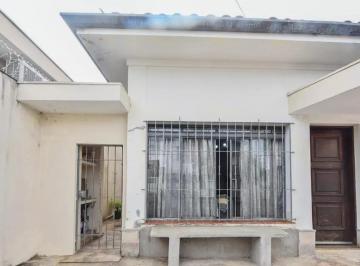 Casa · 180m² · 3 Quartos · 2 Vagas · Casa à venda com 3 quartos e 2 vagas de garagem em Santo Amaro