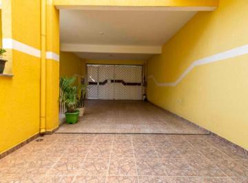 Casa · 150m² · 3 Quartos · 3 Vagas · Sobrado á venda no Jardim Roberto com 150m² 3 dormitórios 1 suíte 2 banheiros 3 vagas