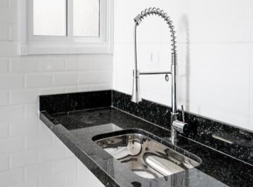 Casa · 165m² · 3 Quartos · 2 Vagas · Sobrado em Vila Canero, 165m², 3 Dormitórios