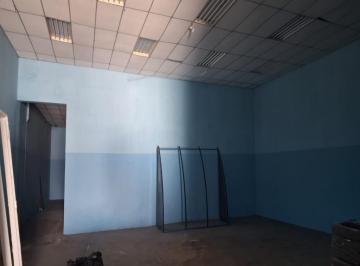 Comercial · 810m² · Oportunidade Imperdível: Galpão para Venda e Locação Próximo à Rodovia Anchieta!