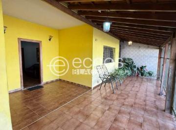 Casa · 189m² · 4 Quartos · 2 Vagas · Casa à venda, 4 quartos, 2 suítes, 2 vagas, Brasil - Uberlândia/MG