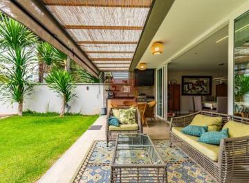 Casa · 424m² · 4 Quartos · 4 Vagas · Jardim Cordeiro, Casa em Condomínio com 4 suites, 4 vagas, 424 metros
