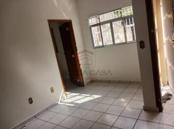 Casa · 72m² · 1 Quarto · 1 Vaga · Casa de Vila à Venda no Tatuapé com 1 Suíte, Quintal e 1 Vaga