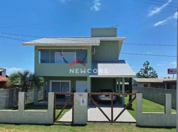 Casa · 186m² · 3 Quartos · 1 Vaga · Casa em  Rua Campo Duna - Campo d´una - Imbituba/SC