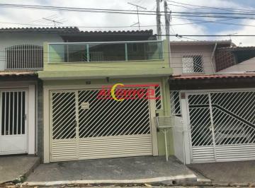 Casa · 100m² · 3 Quartos · Sobrado com 2 Dormitórios Picanço, 2 quartos sendo 1 suíte
