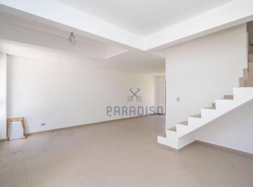c5b45d1c27be88461a627f43d8b7f461055a385d · Sobrado com 3 dormitórios à venda, 89 m² por R$ 679.000,00 - Lindóia - Curitiba/PR