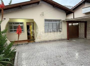Casa · 80m² · 3 Quartos · 2 Vagas · CASA TÉRREA COM EDÍCULA - 4 DORMS - 2 BANHEIROS - 6 VAGAS