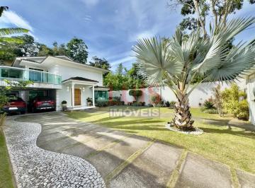 cf73418fc204073a229fe6f1c72e77e850323552 · Casa com 4 dormitórios à venda, 350 m² por R$ 1.550.000,00 - Itaipu - Niterói/RJ