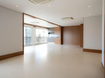 e38b2b2cd1be360c52a5f3bd42e6d1b1c79be3cc · Apartamento para alugar, 217 m² por R$ 43.074,00/mês - Vila Olímpia - São Paulo/SP