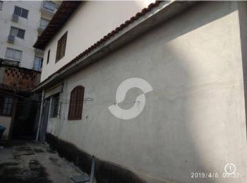01432a0aad36e3a6593032f5563edf190d5fa948 · Casa ampla com 3 quartos, 2 salas, 3 varandas, copa cozinha, 2 banheiros lavanderia e vaga de garage