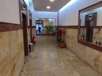 Casa · 170m² · 5 Quartos · Conjunto Comercial em Centro Histórico