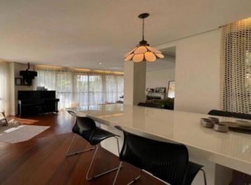 Apartamento · 189m² · 3 Quartos · 4 Vagas · Apartamento à venda com 189m², 3 quartos e 4 vagas