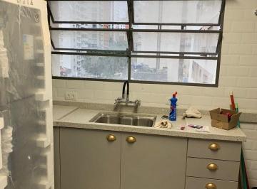 Apartamento · 95m² · 2 Quartos · 1 Vaga · Apartamento em reforma com projeto feito por arquiteto.Valor negociavel.