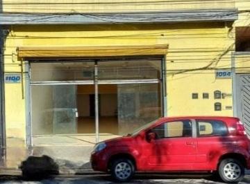 Comercial · 250m² · 8 Vagas · Prédio à venda na Vila Isa com 250m²