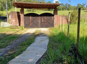 Rural de 4 quartos, Juquitiba · SITIO  1.5 KM  DO CENTRO DE JUQUITIBA (629 MIL)