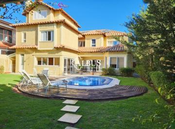 Casa · 435m² · 4 Quartos · CASA COM 4 SUÍTES À VENDA, 435 M² POR R$ 3.500.000 - MORADA DOS PINHEIROS (ALDEIA DA SERRA) - SANTAN
