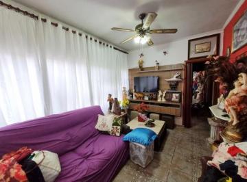 Casa de 5 quartos, São Paulo · Casa à venda no Bairro do Jardim Santo Elias na Rua Pedro de Lucena Pereira